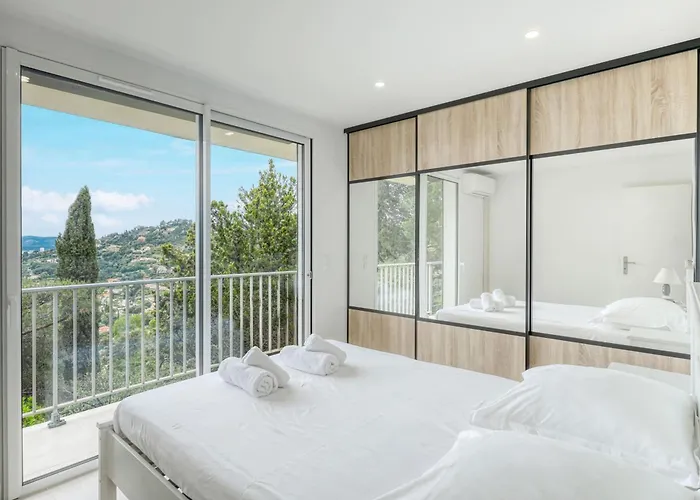 Renovated 1-bedroom With Sea View And Large Balcony Aiguebelle Apartamento *